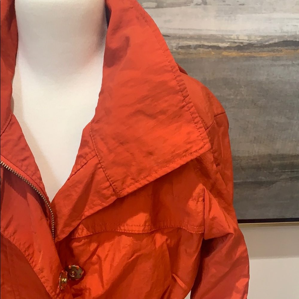 Jacket - Picture 2 of 10